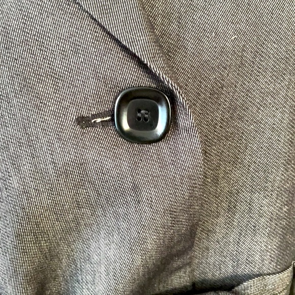 Trina Turk Jacket - Picture 2 of 7